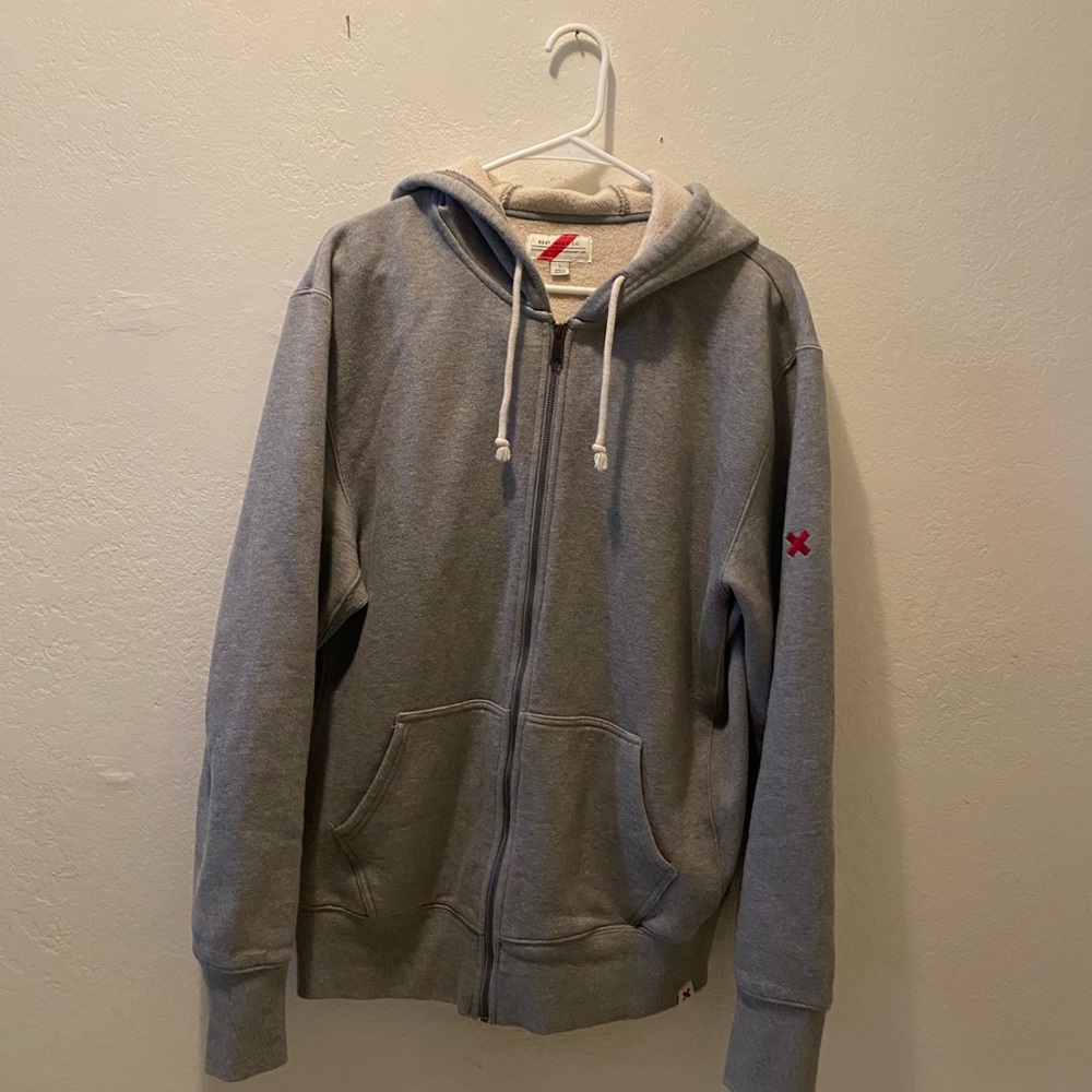 Men's Gray Zip-Up Sweater